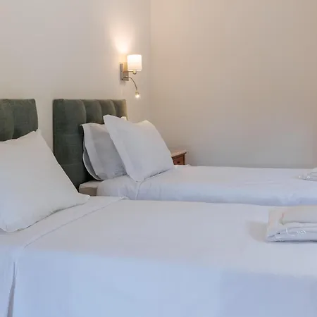 Real I By Mycelia Real (Castelo de Paiva)