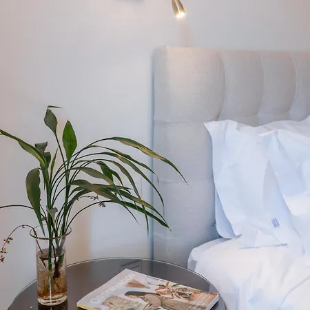 Villa Real I By Mycelia *