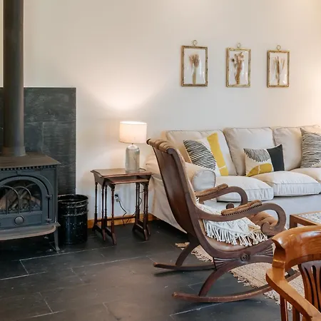 Real I By Mycelia Real (Castelo de Paiva)