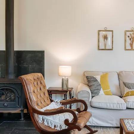 Vila Real I By Mycelia *